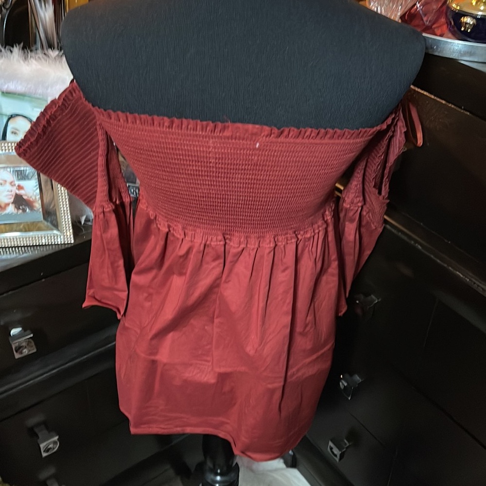 Top - Picture 5 of 6